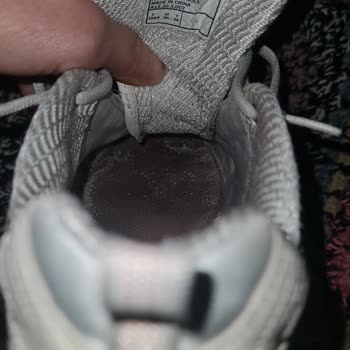 Skechers Dlites Wildcats Kadın Spor Ayakkabısında Erken Yırtılma Ve Delinme