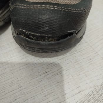 Skechers Ayakkabımda Açılma Ve Tabanlık Sorunu, İnceleme Talebinde Sistem Hatası