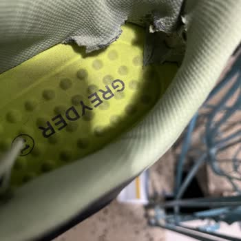 Greyder Ayakkabısının İç Astarının Erken Bozulması Ve Servis Yanıtının Yetersizliği