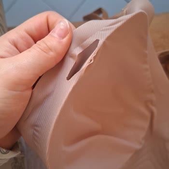 İlk Yıkamada Penti Sütyenlerin Yırtılması Ve Tam Ücret İadesi Talebi