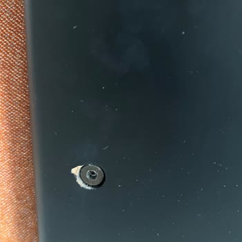 Enza Koltuk Takımında Ayıplı Ürün Ve Kırık Berjer İade Talebi