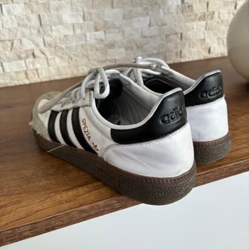 Ayakkabının Yanı Açıldı, Değişim Talep Ediyorum