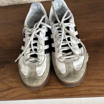 Ayakkabının Yanı Açıldı, Değişim Talep Ediyorum