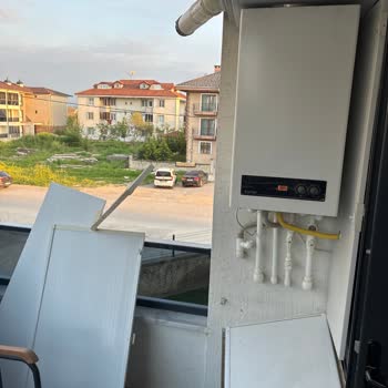 Airfel Servisi Dolabı Tamamen Söktü, Zarar Verdi Ve Cevap Vermedi