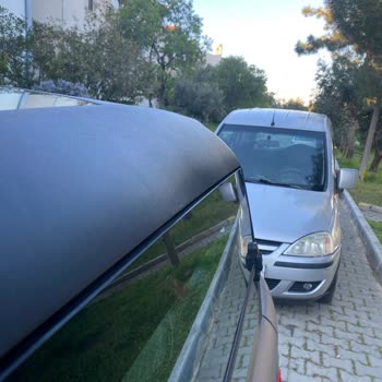 Başaran Bayisi'nde Tavan Deformasyonu Göz Önünde: Citroen Ami Teslim Edilmeden Çözülmedi