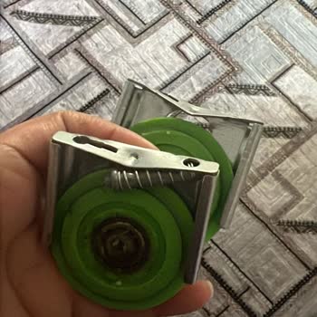 Horoz Lojistik'ten Gelen Mobilyalar Tamamen Hasarlı Ve İade İçin Cevap Yok