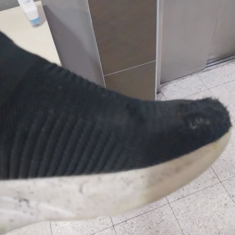 Kısa Sürede Parçalanan Kinetix Çocuk Ayakkabısı Ve Garanti Reddi