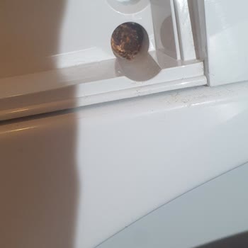 Garanti Kapsamında Olduğu Halde Ücret Talep Edilmesi Ve Yanıltıcı Servis Açıklamaları