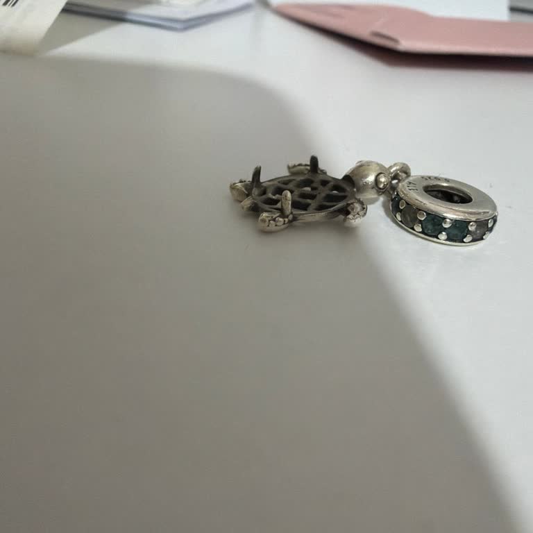 Pandora Charm Tekrarlayan Kırılma Ve Fatura Eksikliği Nedeniyle Garanti Reddi