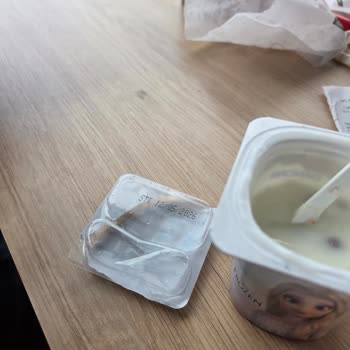 Bozuk Danone Mix Çikolata Toplu Yoğurt Ürün Şikayeti