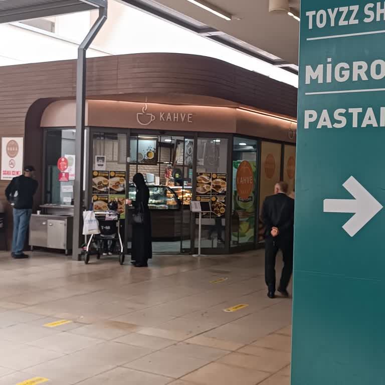 Poliklinik Pastanesindeki Kart Ödemesi Engeli Ve Kaba Üslup