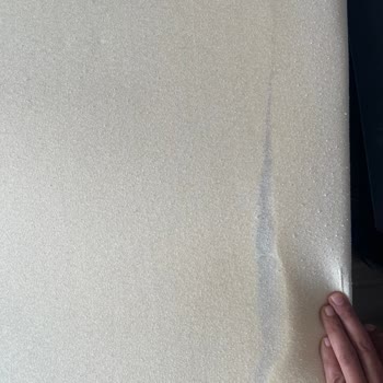 Garanti Süresindeki Yatağın Süngeri Hızla Parçalandı, Ücretsiz Onarım Talebi