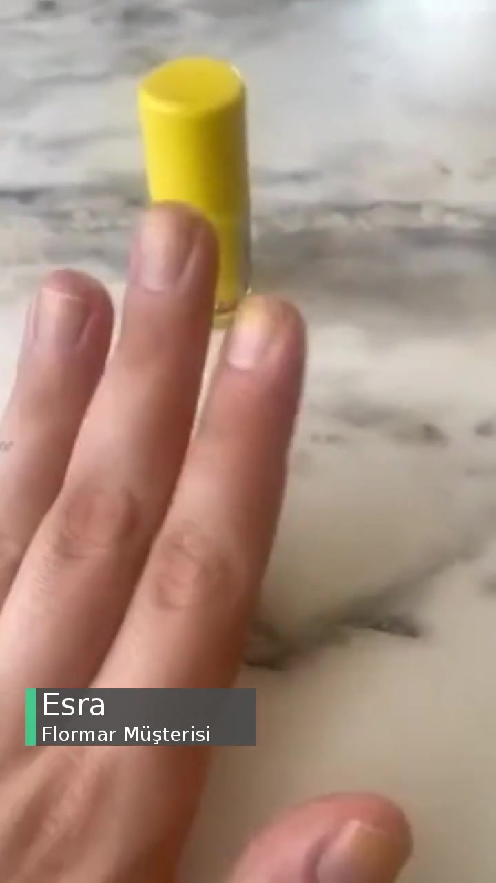 Flormar Sarı Oje Tırnaklarımdan Çıkmıyor videonun kapak resmi