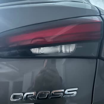 Arka Farlardaki Sürekli Buğulanma Garanti Kapsamında Çözülmeli