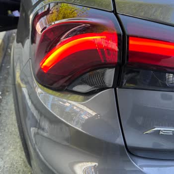 Arka Farlardaki Sürekli Buğulanma Garanti Kapsamında Çözülmeli