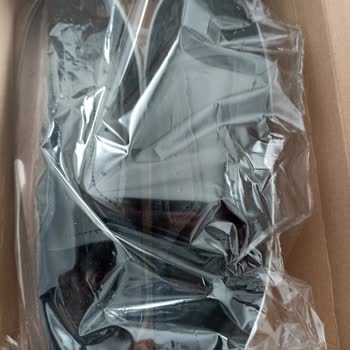 Yanlış Ve Kalitesiz Ayakkabı Gönderimi, İletişim Bilgisi Bulunmuyor