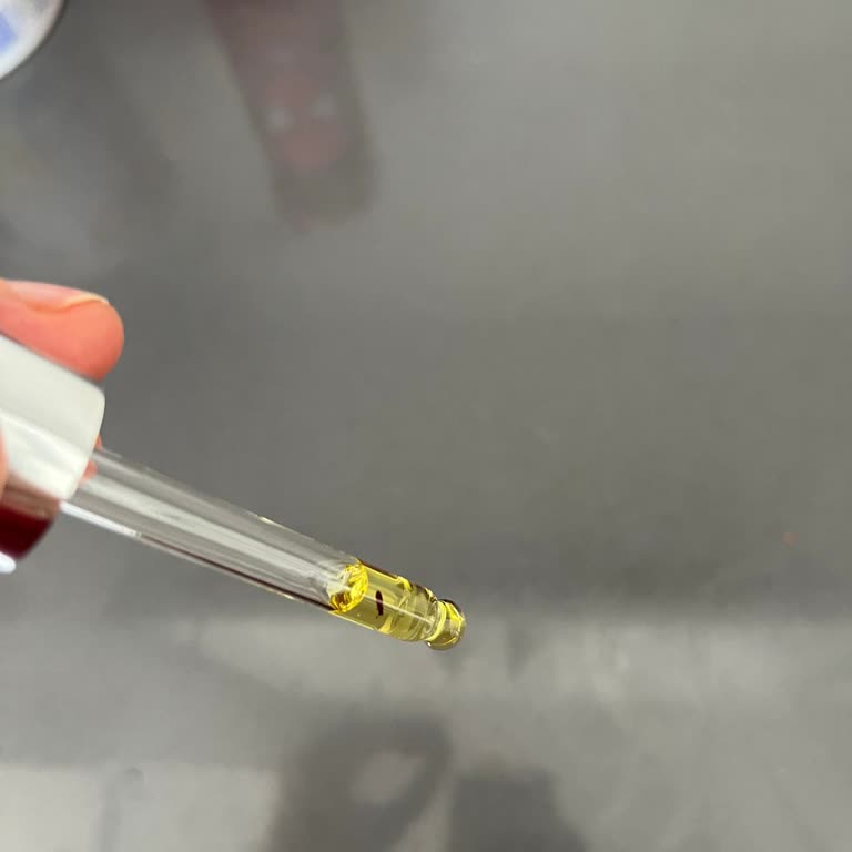 Vitamin Damlasında Böcek Görülmesi Ve Sağlık Endişesi