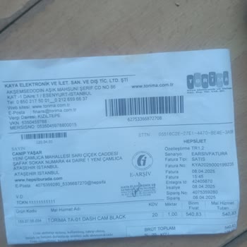 Araç Kamerası Hafıza Kartı Takıldığında Kapanıyor Ve Şirket Ulaşılamıyor