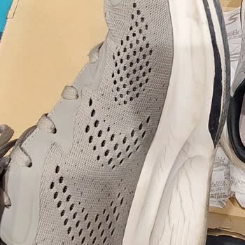 5.000 TL'lik Skechers Ayakkabı Boya Soyulması Nedeniyle Değişim Talebi