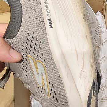 5.000 TL'lik Skechers Ayakkabı Boya Soyulması Nedeniyle Değişim Talebi