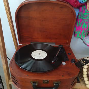 Hasarlı Ve Üzerinde Yazı Olan Pikap Teslim Edildi: Yeni Ürün Talebi