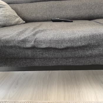 Garanti Kapsamındaki Koltuk Takımının Süngerleri Çöktü Ve Çözüm Bulunamadı