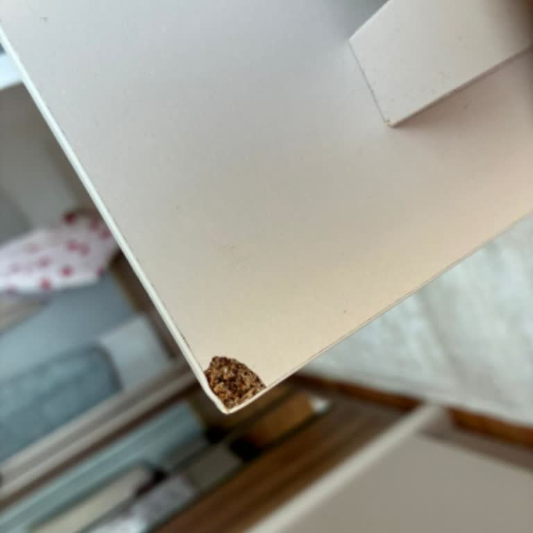 Aksu Home Mağazasında Arızalı Komodin Ve Şifonyer İçin Değişim Talebi