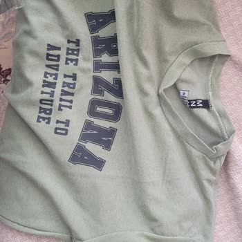 Instagram Üzerinden Satın Aldığım T‑Shirtler Görsellerle Uyuşmuyor Ve Defolu