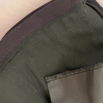 Koton Şortta Hızlı Pamuklanma Ve İplik Sökülmesi Nedeniyle Ayıplı Ürün Şikayeti