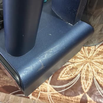 Teknosa Servisinden Dikey Süpürge Çiziklerle Geri Döndü