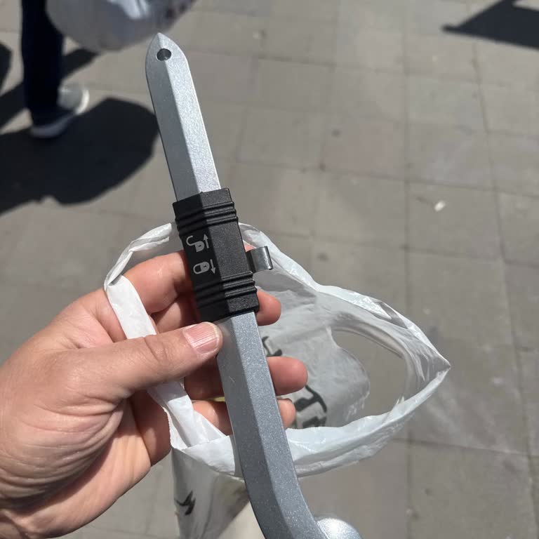 Premier Elektronik Tost Makinesi Sapı Kırıldı