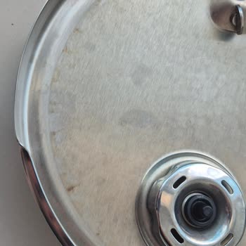 Fissler Düdüklü Tencere Kapağındaki Paslanma Üzüntüsü