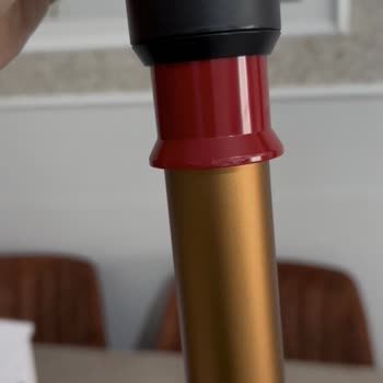 Yetkili Servis, Kanıtları Göz Ardı Ederek Hasarlı Dyson V16'ı Geri Gönderdi
