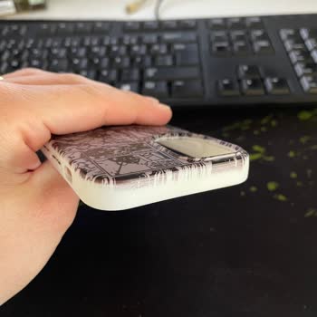 Görseldeki Kılıfla Uyuşmayan Ürün Ve Cevapsız İletişim