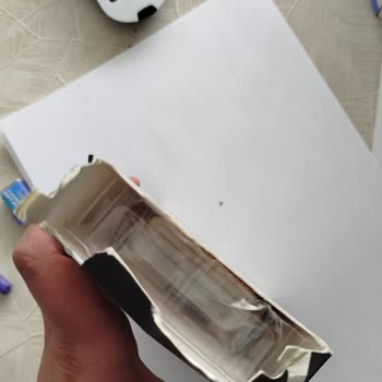 Hasarlı Ve Eksik Powerbank Teslimatı: Değişim Ya Da Tam İade Talebi