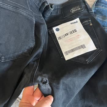 Mavi Pantolonlarda Tekrarlanan Ağ Yırtılma Ve Değişim Talebi