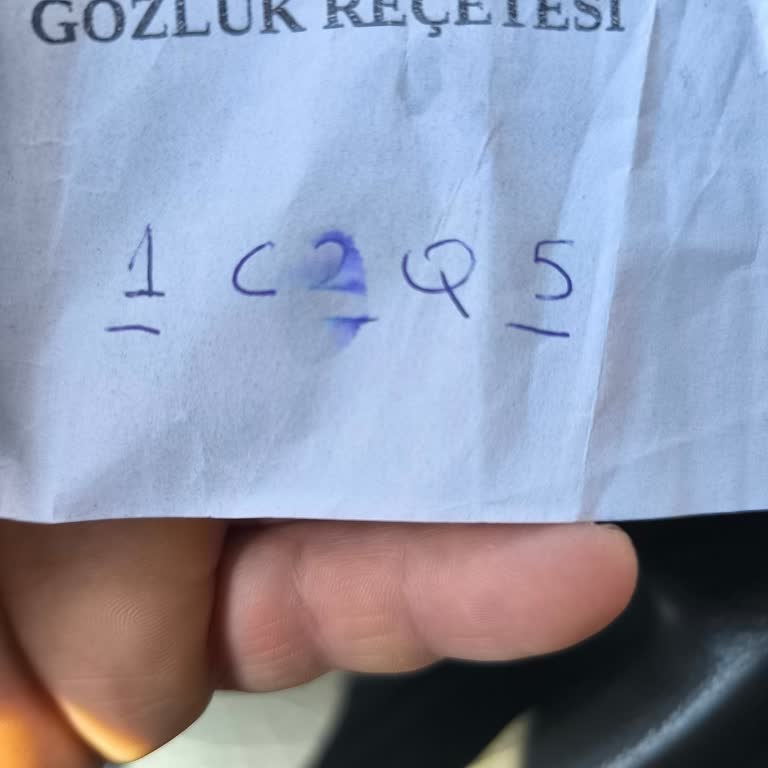 Eksik Gözlük Reçetesi Ve Telefonla Ulaşılamama