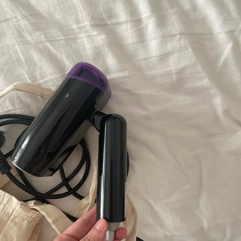 Altus 685 Katlanır Ütünün Katlanma Noktasında Kilitlenme Kullanılamaz Duruma Neden Oldu