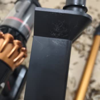Dyson V16 Süpürge Sistem Hatası Ve Servis Sonrası Hasarlı Ürün