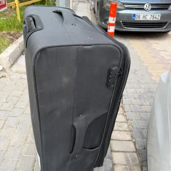 DHL Ve PTT’den Kırılan Valizlerin Tazmini