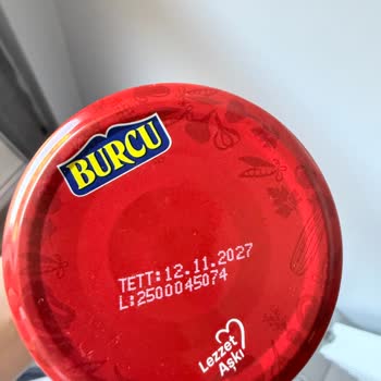 Burcu Mantar Kavanozunda Ekşi Tat Ve Kalite Şikayeti