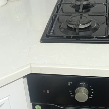 Belenco Mutfak Tezgahı Kısa Sürede Çatladı, Ücretsiz Değişim Talebi