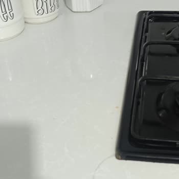 Belenco Mutfak Tezgahı Kısa Sürede Çatladı, Ücretsiz Değişim Talebi