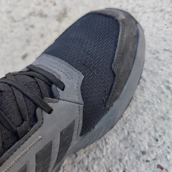 Adidas Terrex Ayakkabılarda Kısa Sürede File Yırtılması Ve Ürün Değişimi Talebi