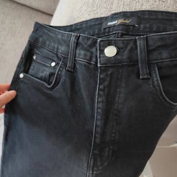 Defolu Mavi Jean Üzerinde Üretim Hatası Olmadığı Söylenmesine Rağmen İade Talebi