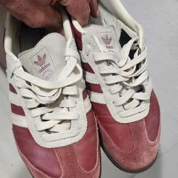 Adidas Samba Ayakkabısının Üç Ayda Renk Bozulması Ve Sorun Çözülmüyor