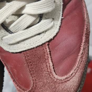 Adidas Samba Ayakkabısının Üç Ayda Renk Bozulması Ve Sorun Çözülmüyor