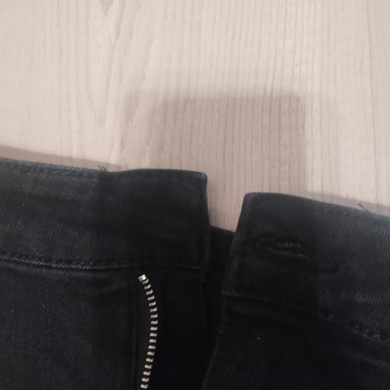 LCW Online Mağazadan Ayıplı Pantolon Gönderildi, Ücret İadesi Talebi