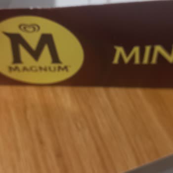 Magnum Mini Dondurmanın İçindeki Keskin Badem Kabuğu Çocuğu Tehlikeye Atıyor