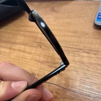 Garanti Kapsamında Gözlük Sapındaki Çatlak Onarılmadı